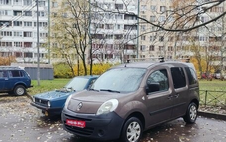 Renault Kangoo II рестайлинг, 2012 год, 690 000 рублей, 1 фотография