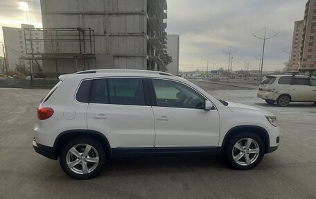 Volkswagen Tiguan I, 2012 год, 950 000 рублей, 3 фотография