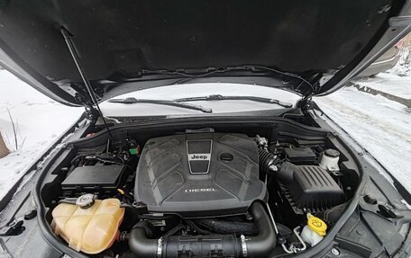 Jeep Grand Cherokee, 2013 год, 3 000 000 рублей, 15 фотография