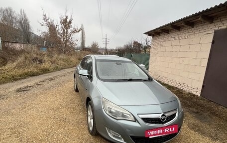 Opel Astra J, 2011 год, 550 000 рублей, 4 фотография