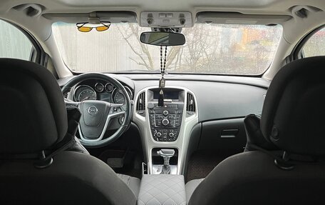 Opel Astra J, 2011 год, 550 000 рублей, 7 фотография