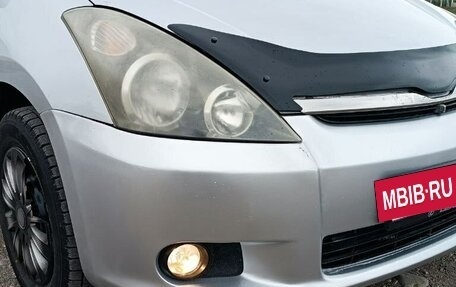 Toyota Wish II, 2004 год, 720 000 рублей, 2 фотография