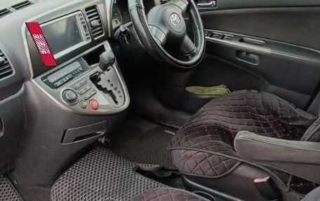 Toyota Wish II, 2004 год, 720 000 рублей, 19 фотография