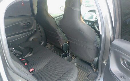 Toyota Vitz, 2014 год, 750 000 рублей, 14 фотография