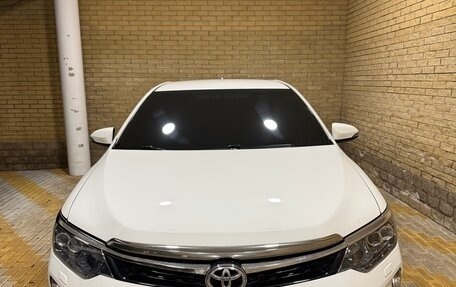 Toyota Camry, 2016 год, 1 850 000 рублей, 10 фотография