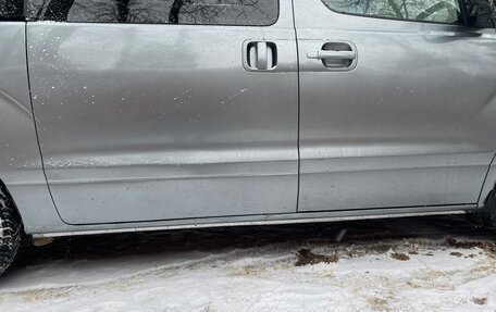 Hyundai Grand Starex Grand Starex I рестайлинг 2, 2011 год, 1 750 000 рублей, 6 фотография