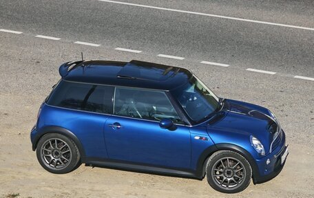 MINI Hatch, 2003 год, 900 000 рублей, 9 фотография