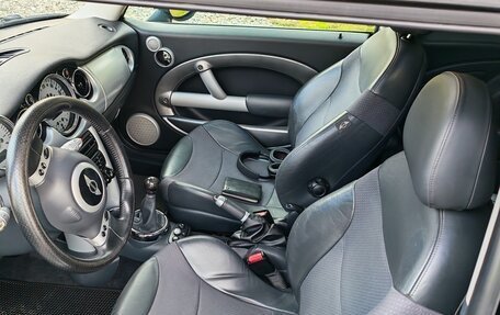 MINI Hatch, 2003 год, 900 000 рублей, 26 фотография