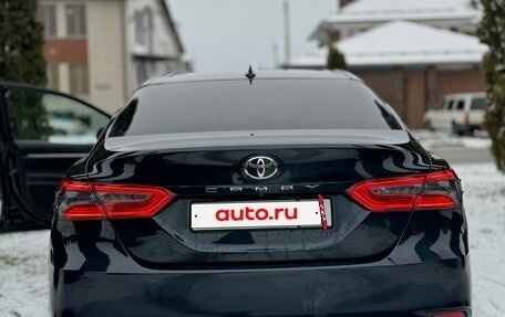 Toyota Camry, 2019 год, 2 920 000 рублей, 5 фотография