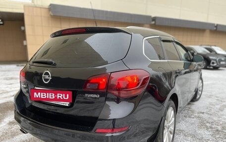 Opel Astra J, 2011 год, 850 000 рублей, 5 фотография