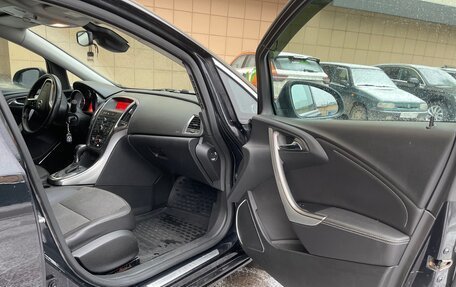 Opel Astra J, 2011 год, 850 000 рублей, 13 фотография