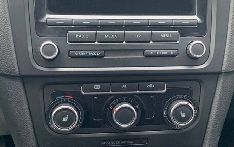 Volkswagen Golf VI, 2011 год, 590 000 рублей, 27 фотография