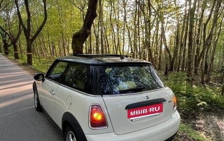 MINI Hatch, 2009 год, 900 000 рублей, 2 фотография