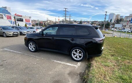 Mitsubishi Outlander III рестайлинг 3, 2013 год, 1 090 000 рублей, 13 фотография