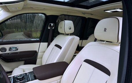 Rolls-Royce Cullinan, 2018 год, 34 900 000 рублей, 21 фотография