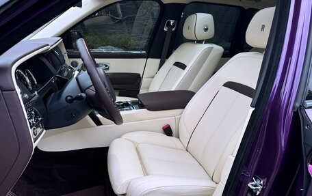 Rolls-Royce Cullinan, 2018 год, 34 900 000 рублей, 19 фотография