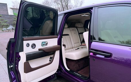 Rolls-Royce Cullinan, 2018 год, 34 900 000 рублей, 30 фотография