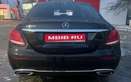 Mercedes-Benz E-Класс, 2016 год, 2 500 000 рублей, 2 фотография