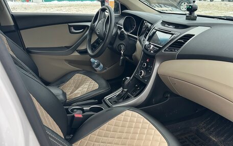 Hyundai Elantra V, 2015 год, 1 330 000 рублей, 9 фотография