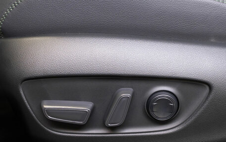 Toyota RAV4, 2025 год, 4 250 000 рублей, 17 фотография