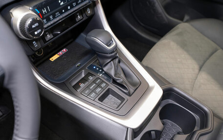 Toyota RAV4, 2025 год, 4 250 000 рублей, 18 фотография