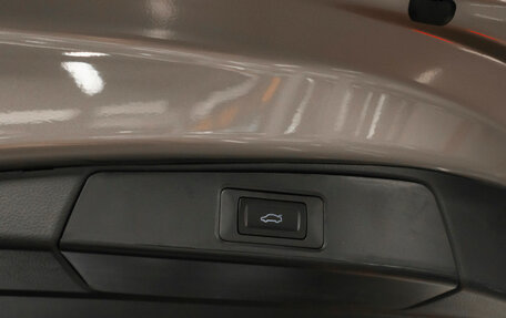 Toyota RAV4, 2025 год, 4 250 000 рублей, 25 фотография