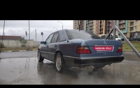 Mercedes-Benz E-Класс, 1995 год, 450 000 рублей, 13 фотография