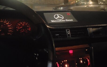 Mercedes-Benz E-Класс, 1995 год, 450 000 рублей, 25 фотография