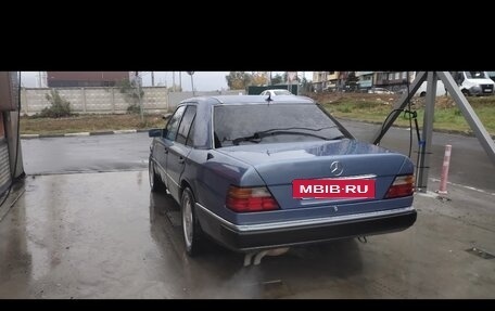 Mercedes-Benz E-Класс, 1995 год, 450 000 рублей, 14 фотография