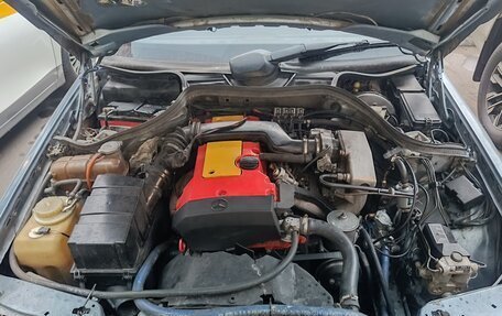 Mercedes-Benz E-Класс, 1995 год, 450 000 рублей, 36 фотография