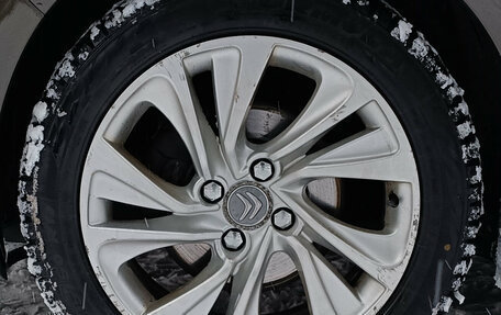 Citroen C4 II рестайлинг, 2016 год, 859 000 рублей, 17 фотография