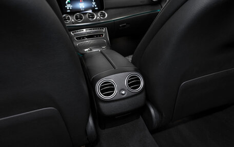 Mercedes-Benz E-Класс, 2020 год, 4 480 000 рублей, 13 фотография