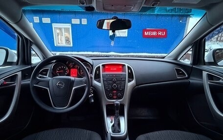 Opel Astra J, 2013 год, 880 000 рублей, 10 фотография
