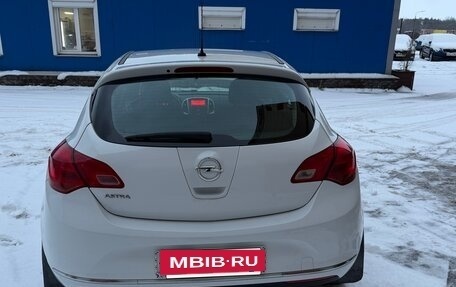 Opel Astra J, 2013 год, 880 000 рублей, 6 фотография