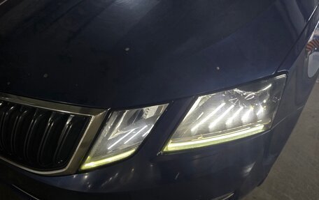 Skoda Octavia, 2017 год, 1 500 000 рублей, 11 фотография