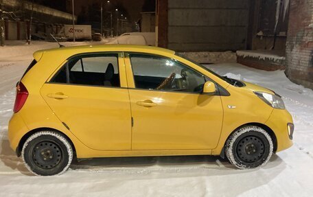 KIA Picanto II, 2011 год, 800 000 рублей, 3 фотография