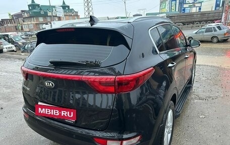 KIA Sportage IV рестайлинг, 2018 год, 1 950 000 рублей, 3 фотография