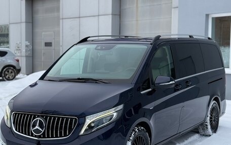 Mercedes-Benz V-Класс, 2015 год, 3 650 000 рублей, 7 фотография