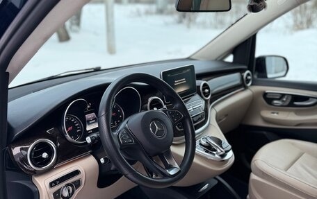 Mercedes-Benz V-Класс, 2015 год, 3 650 000 рублей, 12 фотография