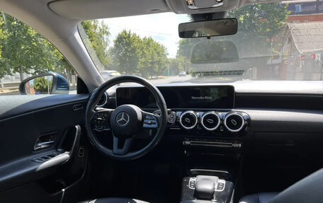 Mercedes-Benz CLA, 2019 год, 2 200 000 рублей, 5 фотография