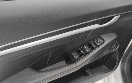 Geely Emgrand, 2023 год, 1 599 000 рублей, 16 фотография