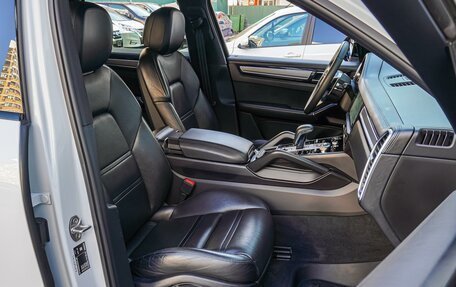 Porsche Cayenne III, 2018 год, 5 780 000 рублей, 12 фотография