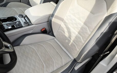 Volkswagen Touareg III, 2019 год, 5 250 000 рублей, 7 фотография