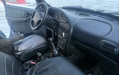 Chevrolet Niva I рестайлинг, 2004 год, 305 000 рублей, 15 фотография