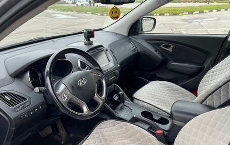 Hyundai ix35 I рестайлинг, 2013 год, 1 350 000 рублей, 10 фотография