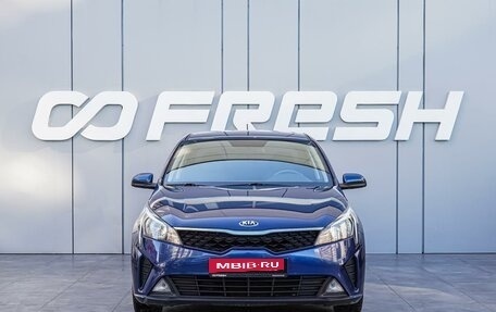 KIA Rio IV, 2021 год, 1 740 000 рублей, 3 фотография