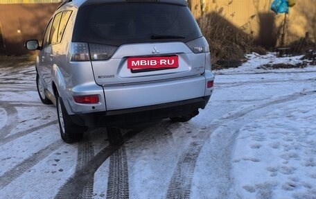 Mitsubishi Outlander III рестайлинг 3, 2011 год, 1 029 000 рублей, 3 фотография