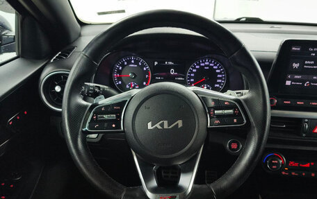 KIA Cerato IV, 2022 год, 2 199 000 рублей, 11 фотография