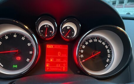 Opel Astra J, 2014 год, 930 000 рублей, 9 фотография