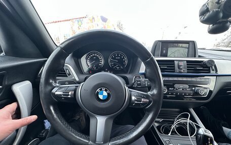 BMW 1 серия, 2019 год, 1 800 000 рублей, 11 фотография